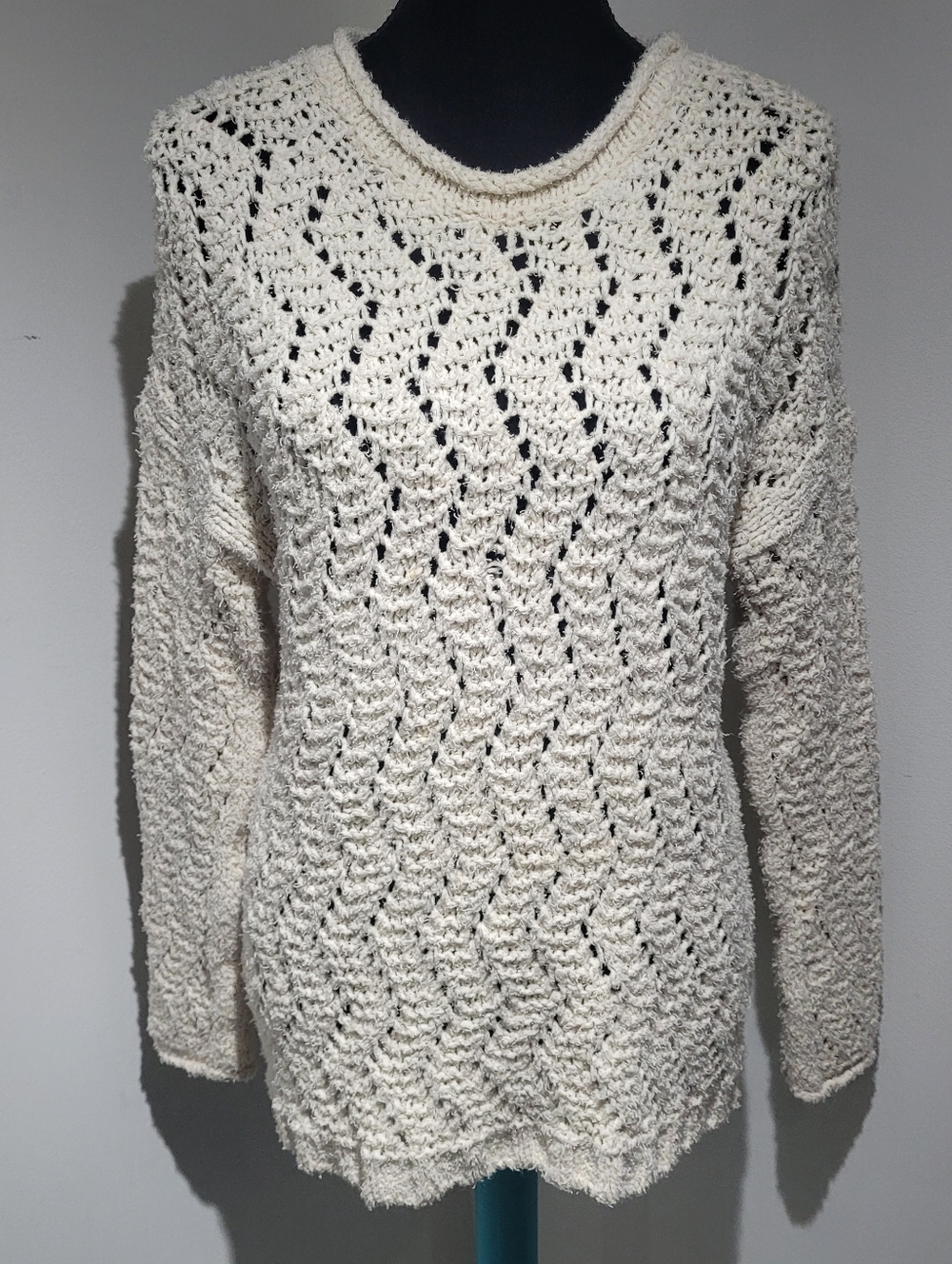 Anthropologie Akemi + Kin Women's Loose Knit Crew Neck Sweater Small Cream Boho